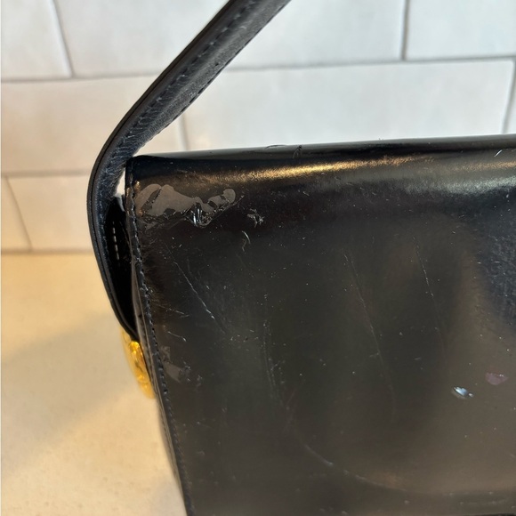 Vintage Etienne Aigner Black Patent Leather Crossbody with adjustable strap 80s - Picture 7 of 15
